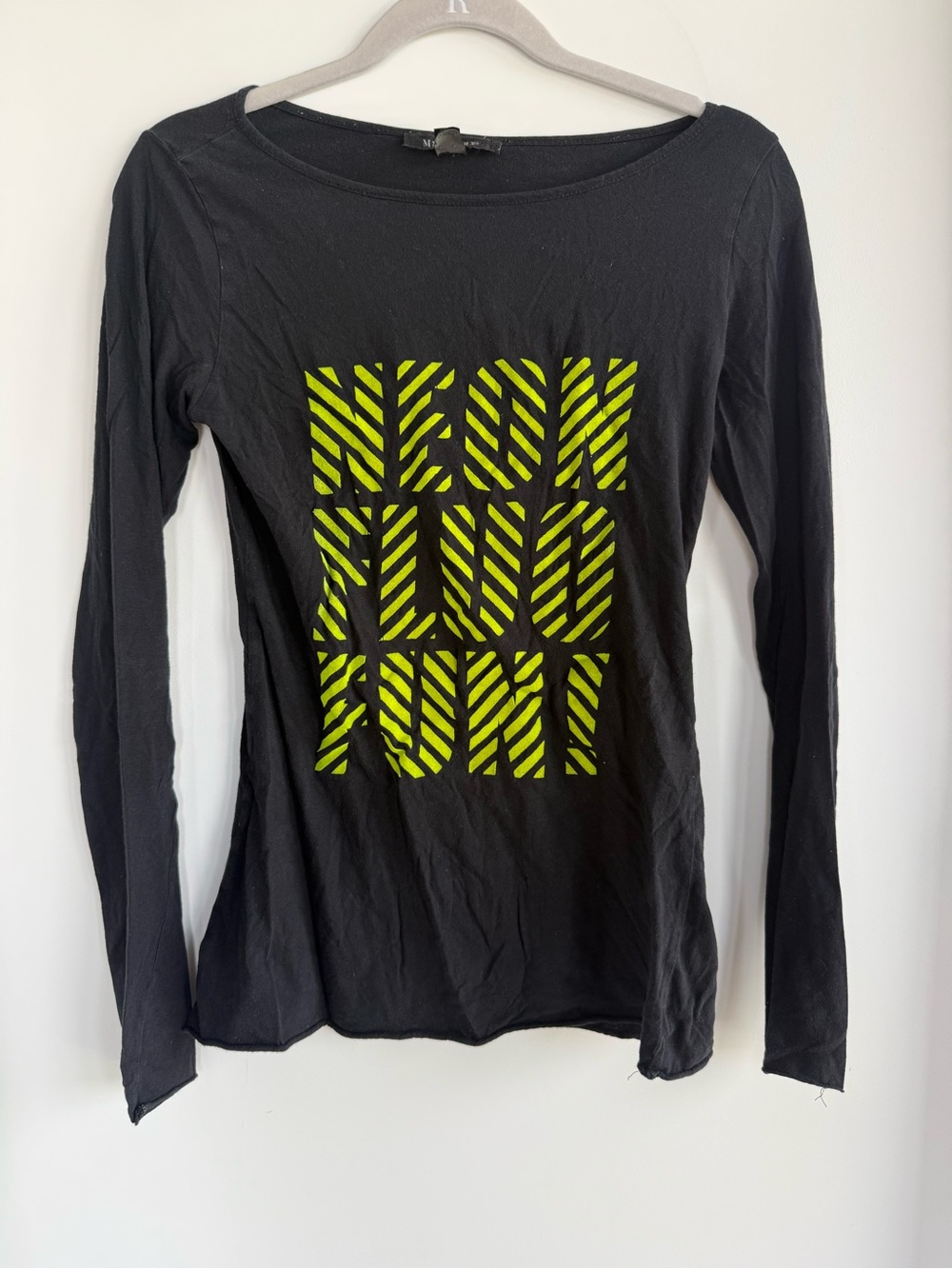 Mango Black Long-Sleeve Tee with Neon Yellow Graphic